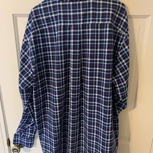 Vineyard vines long sleeve shirt